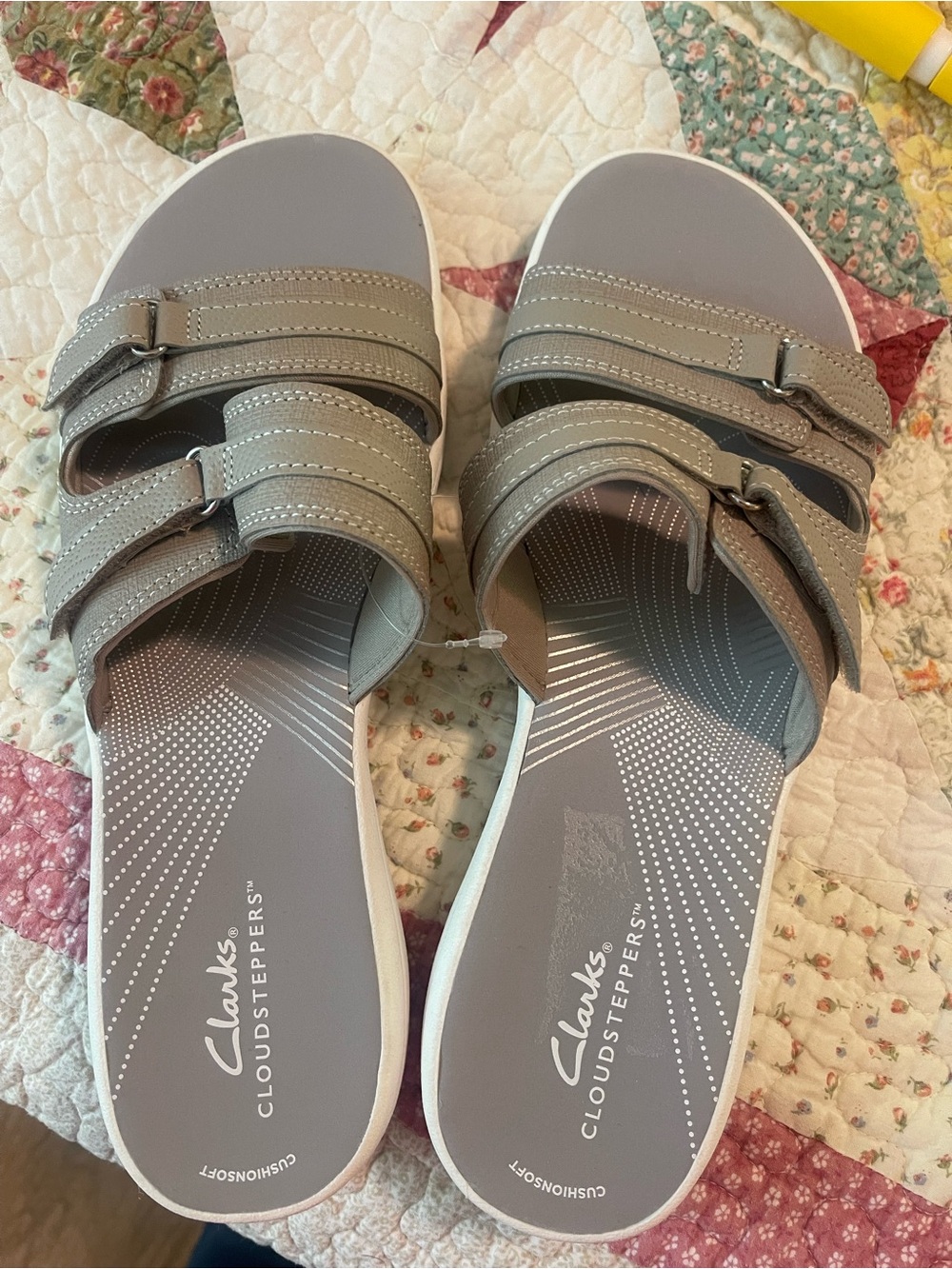 Clarks Cloudsteppers Tan Adjustable Strap Sandals for Women